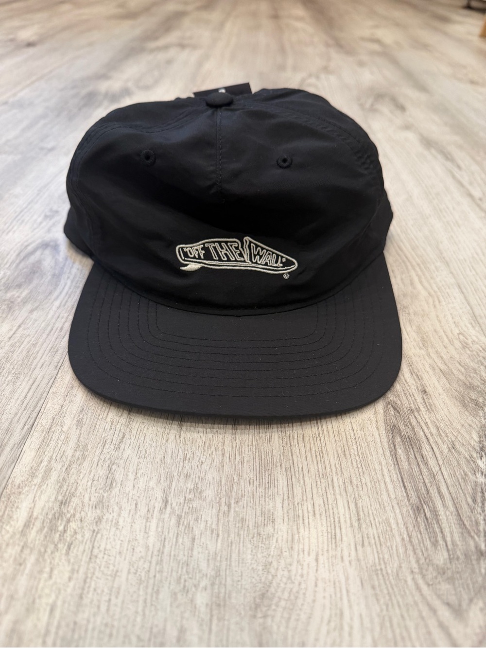 Vans Off The Wall Black Snapback Hat NWT Skate Streetwear